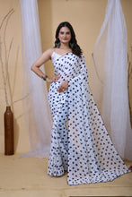 Women's Plain Georgette Saree | Premium Banglori Silk Blouse | Lightweight Daily & Festive Wear