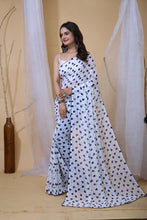 Women's Plain Georgette Saree | Premium Banglori Silk Blouse | Lightweight Daily & Festive Wear